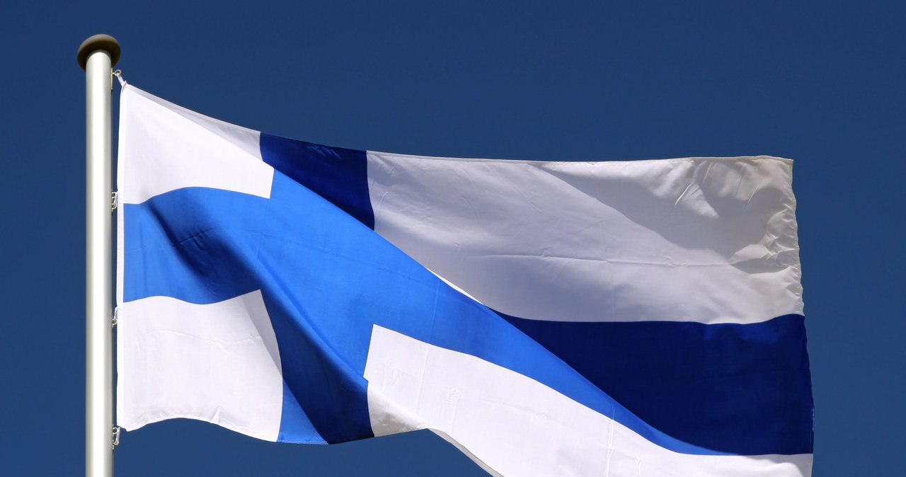 Flaga Finlandii /123/RF PICSEL