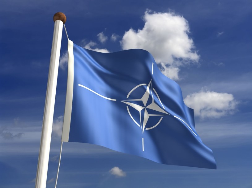 Flaga NATO (zdjęcie ilustracyjne) /123RF/PICSEL