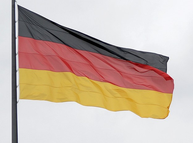 Flaga Niemiec /Darek Delmanowicz /PAP
