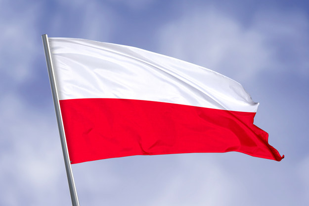 Flaga Polski /Shutterstock