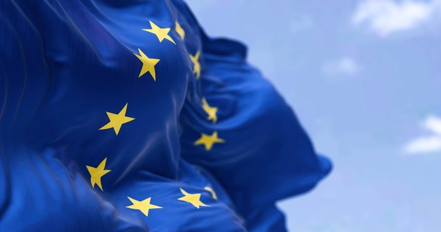 Flaga Unii Europejskiej /Shutterstock