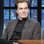 "Flash": Michael Shannon stanął w obronie Ezry Millera. Co powiedział?