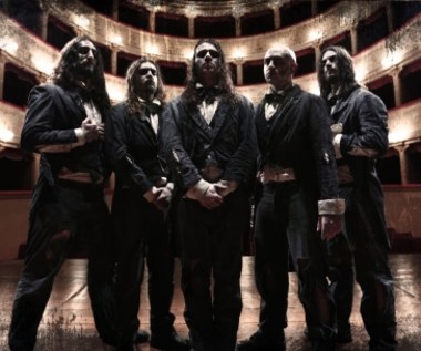 Fleshgod Apocalypse do studia