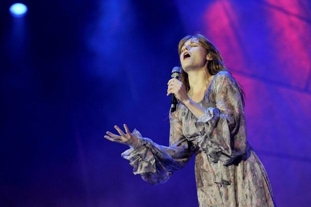 Florence And The Machine podczas koncertu na Stadionie Narodowym /AKPA