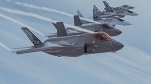 Flota myśliwców F-35 opuściła Polskę. Co planuje NATO?