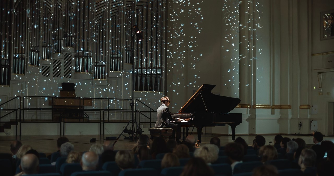FMF 2025: koncert Cinematic Piano: Aleksander Dębicz, fot. Robert i Borys Słuszniak /materiały prasowe