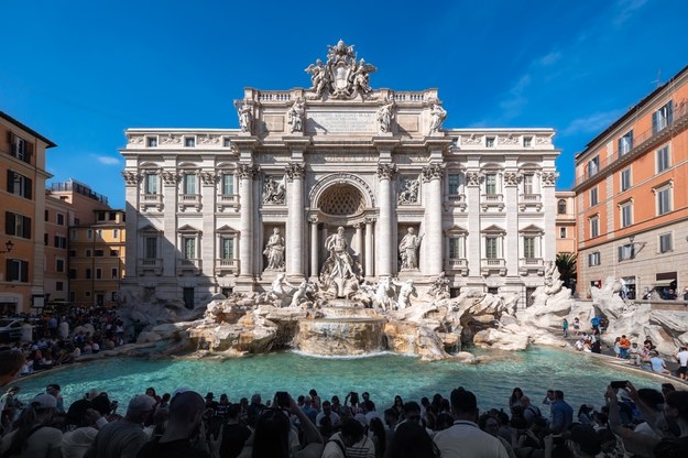 Fontana di Trevi /shutterstock /Shutterstock