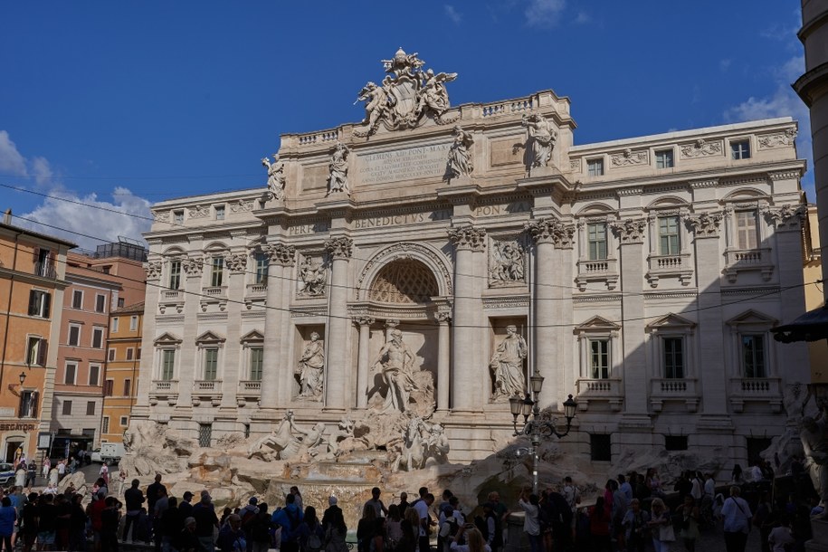 Fontanna di Trevi /Shutterstock