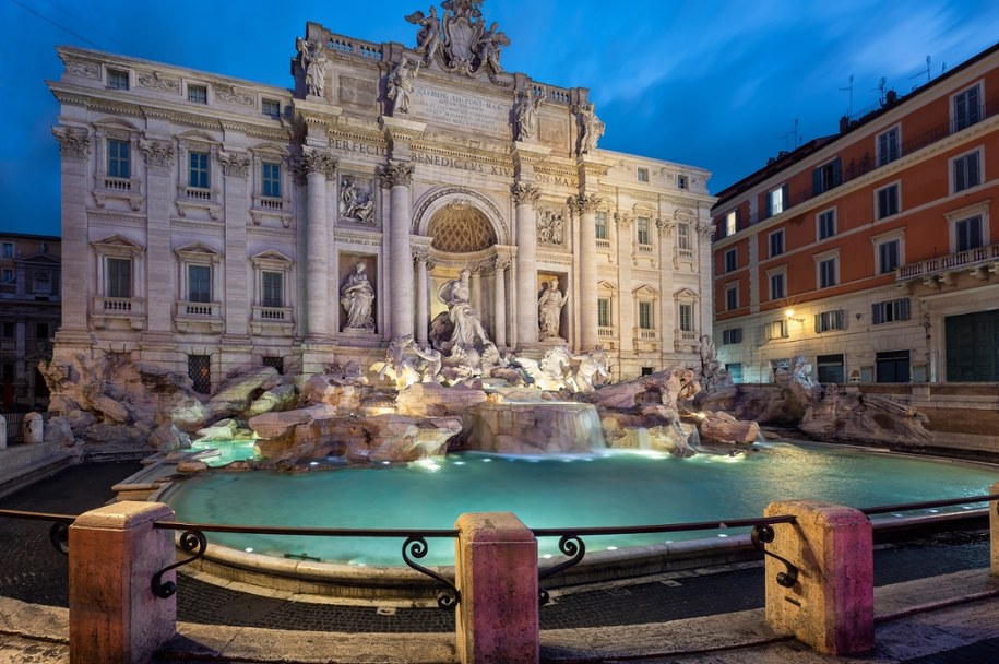 Fontanna di Trevi /Shutterstock