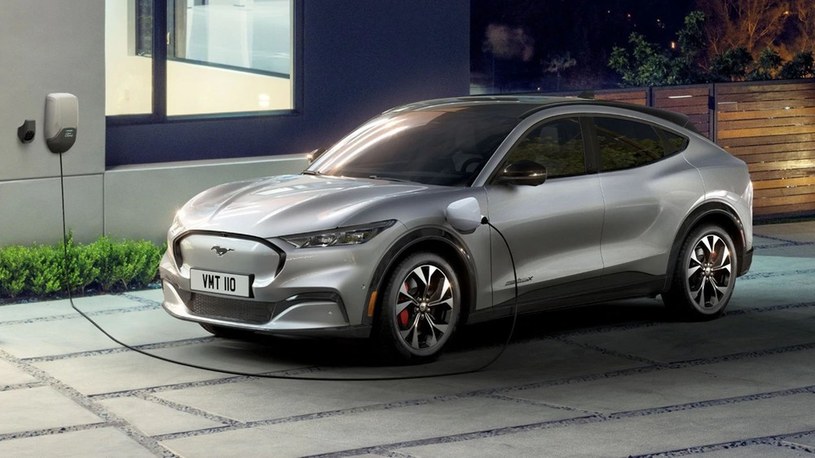 Ford do 2030 roku planuje całkowicie przerzucić się na pojazdy elektryczne /Geekweek