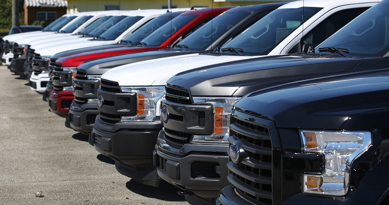 Ford F-150, najchętniej kupowany model w USA, właśnie otrzymał silnik Diesla /Getty Images