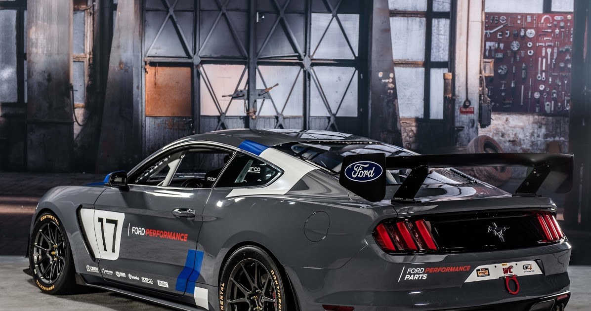 Ford Mustang GT4 /Informacja prasowa