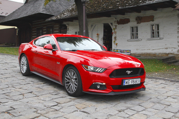 Ford Mustang podbił serca europejskich kierowców /INTERIA.PL