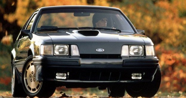 Ford Mustang SVO (1984-1986) /Ford