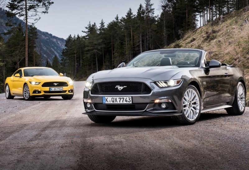 Ford Mustang w Europie sprzedaje się jak świeże bułeczki /Informacja prasowa