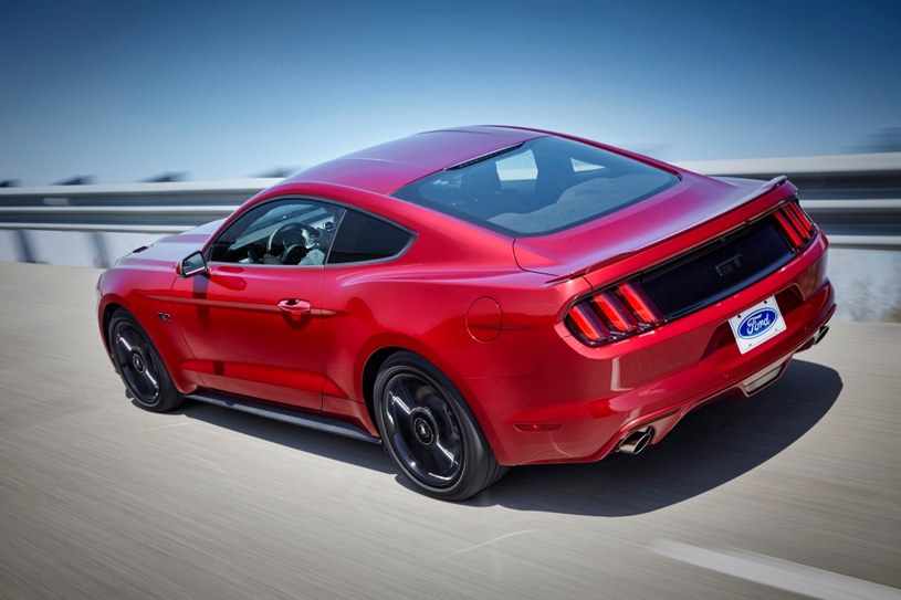 Ford Mustang zmiany na rok 2016 Motoryzacja w INTERIA.PL