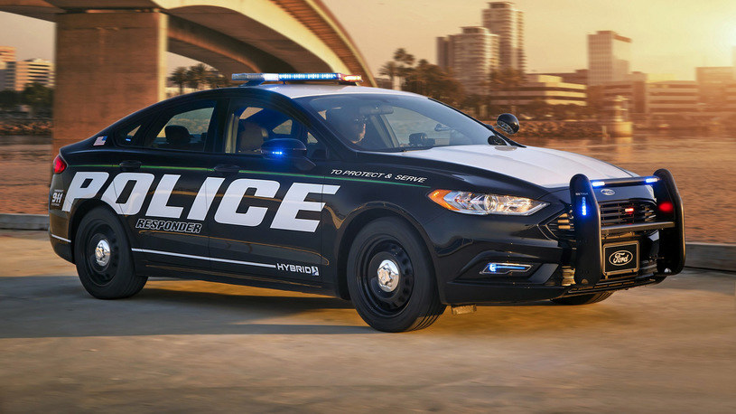 Ford Police Responder Hybrid Sedan /Informacja prasowa
