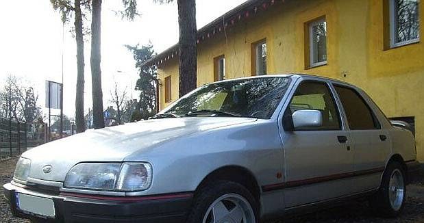 Ford Sierra / Kliknij /INTERIA.PL