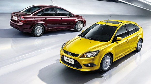 Ford sprzedaje w Chinach zarówno drugą, jak i trzecią generację Focusa. /Ford