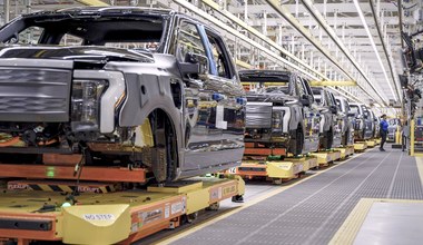 Ford stracił miliony przez kradzieże części. Zatrzymano cztery osoby