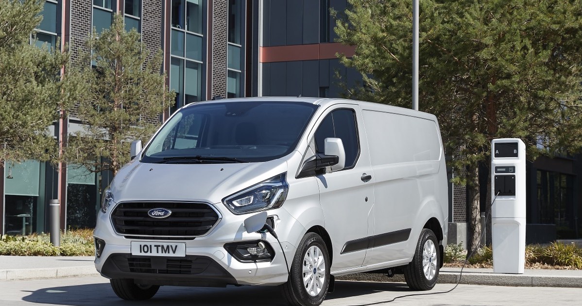 Ford Transit PHEV /Informacja prasowa