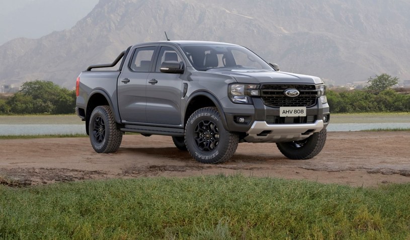 Ford wprowadza do oferty kolejne dwie odmiany Rangera. /materiały prasowe