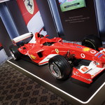 Formuła 1. Bolid Michaela Schumachera na aukcji w Genewie