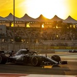 Formuła 1: Lewis Hamilton z pole position przed GP Abu Zabi. Kierowcy Williamsa słabo