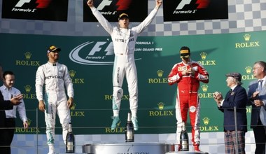 Formuła 1. Mercedes  w podwójnej koronie. Wypadek Alonso. Film