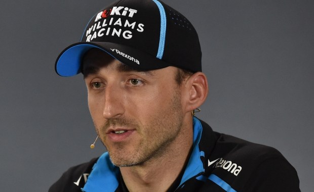 Formuła 1. Robert Kubica powitany brawami na konferencji przed Grand Prix Australii