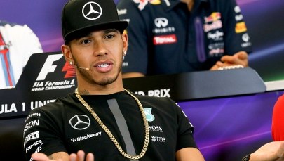 Formuła 1: Trzeci trening dla Hamiltona, pogoda ciągle przeszkadza