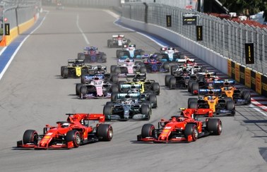 Formuła 1 w Soczi: Triumfuje Hamilton, Kubica nie ukończył wyścigu