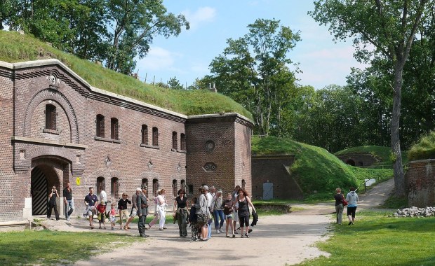 Fort Gerharda i latarnia znów się otwierają. Jak dotrzeć tam w majówkę?