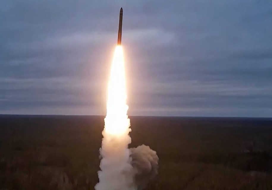 Fot. arch. z testów rosyjskiego pocisku balistycznego /Russian Defense Ministry Press Office /PAP/Newscom