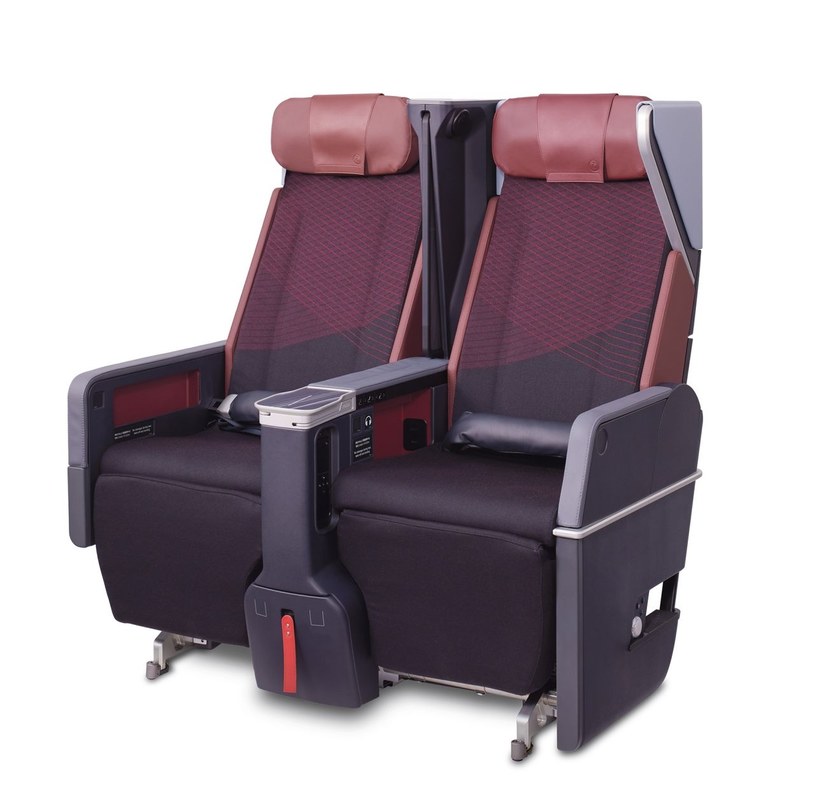 Fotele klasy ekonomicznej też wyglądają na całkiem wygodne /Japan Airlines /materiały prasowe