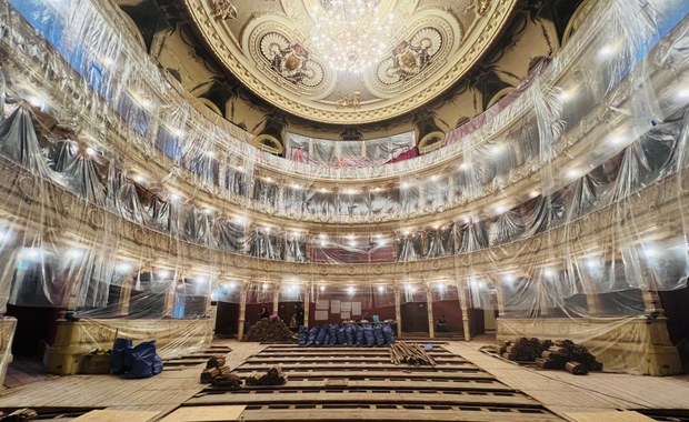 ​Fotele z Teatru im. Słowackiego wylicytowane za 200 tysięcy złotych. Trwa remont widowni  