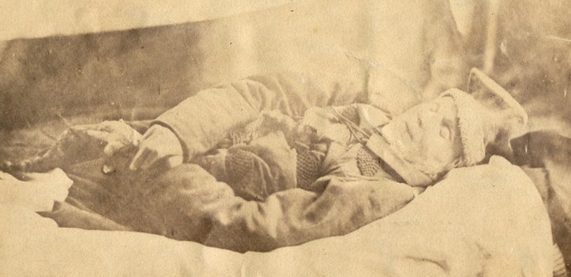 Fotografia pośmiertna Adama Mickiewicza, 1855 r. /Internet