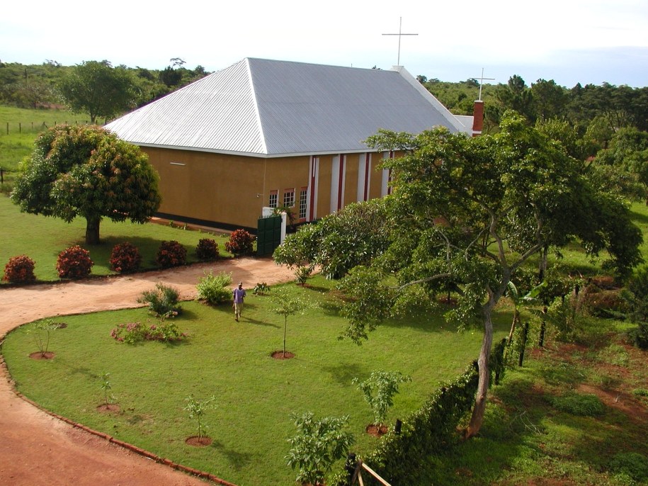 Fotografia zamieszczona w książce Bogusława Dąbrowskiego "Spalić paszport. Opowiadania misjonarza z Ugandy" /Bogusław Dąbrowski /
