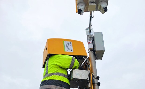 Fotoradar rekordzista znowu zniszczony