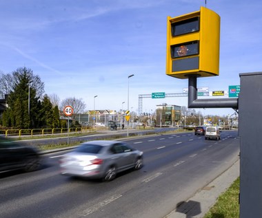 Fotoradary bezużyteczne? Jeszcze nie, ale zdjęć już robią znacznie mniej