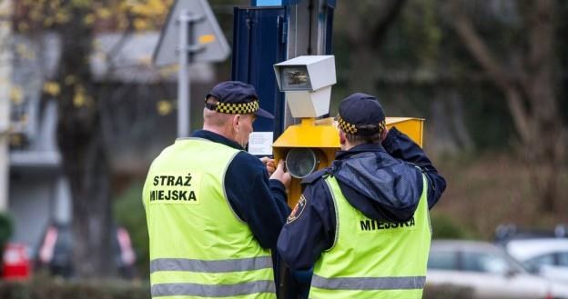 Fotoradary nie są groźne m.in. dla sędziów / Fot: Lech Gawuc /Reporter