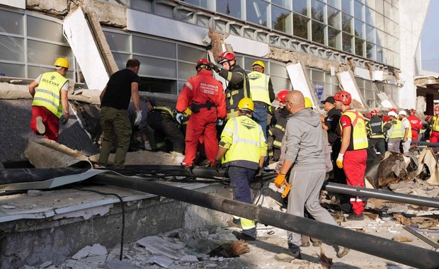 Fragment betonowego dachu runął na ludzi. Tragedia w Serbii