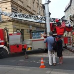 Fragment elewacji spadł na 18-latkę w centrum Krakowa