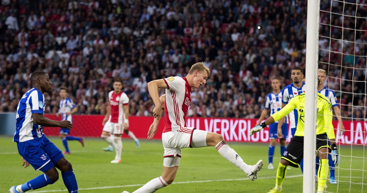 Fragment meczu ligi Eredivisie pomiędzy zespołami Ajax Amsterdam oraz SC Heerenveen /AFP