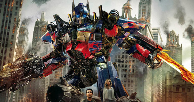 Fragment plakatu promującego film "Transformers 3" /materiały prasowe