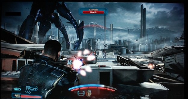 Fragment rozgrywki z wczesnej wersji gry Mass Effect 3 /CDA