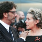 Frances McDormand jako Lady Makbet. Joel Coen reżyseruje
