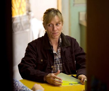 Frances McDormand w scenie z filmu "Promised Land"