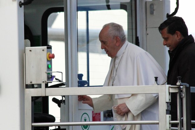 Franciszek jest trzecim papieżem odwiedzającym Maltę /TELENEWS    /PAP/EPA