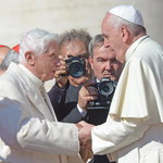 Franciszek o Benedykcie XVI: Jest jak mądry dziadek 
